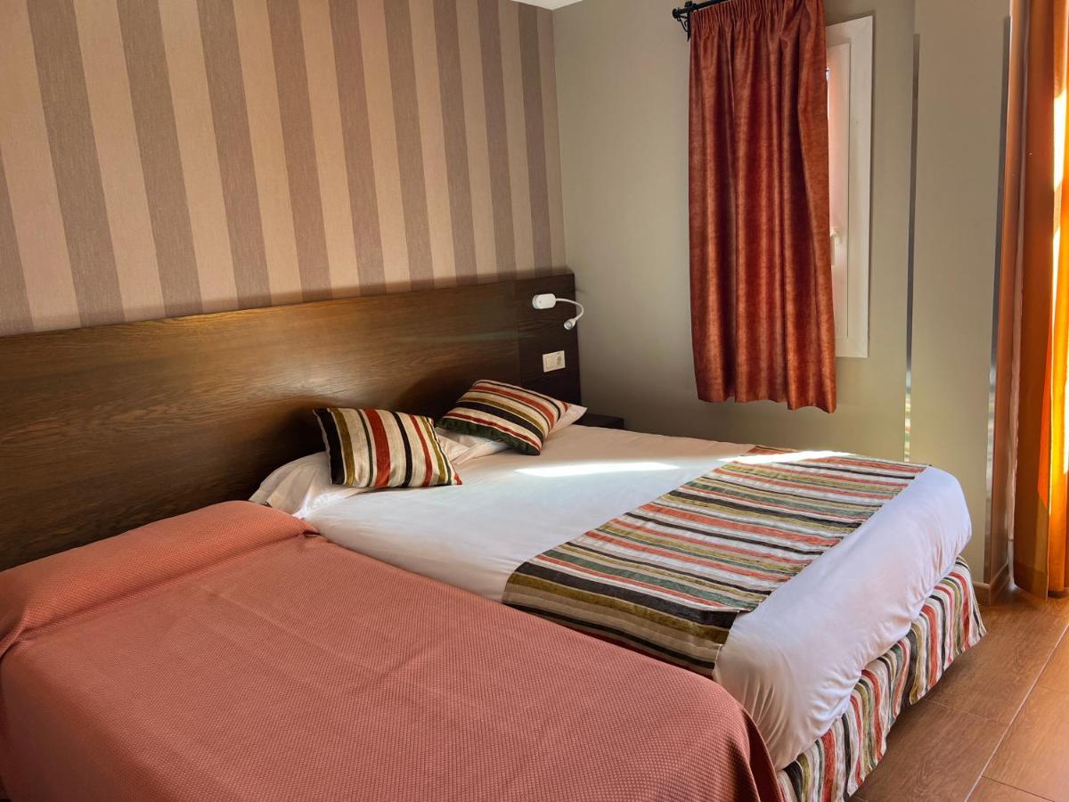 Hostal Los Coronales — Foto 2